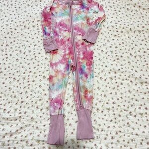 Little Sleepies cotton candy tie dye 6-12